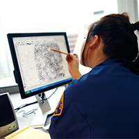 Magíster en Psicología Criminal. Especialidad en Psicología Forense