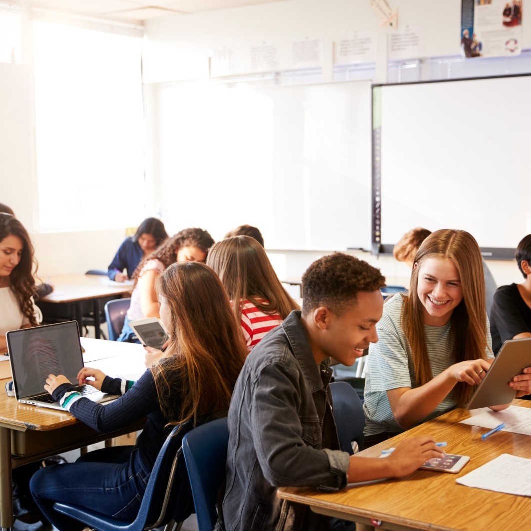 Magíster en Educación con especialidad en las TIC en la Educación
