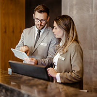Magíster en Dirección y Consultoría Turística con Especialidad en Dirección de Hoteles
